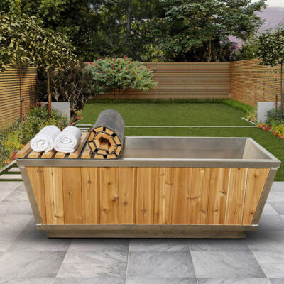 The Glacier Plunge Tub